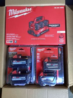 Milwaukee M18 PACKOUT 6- Port Rapid Charger  With (2) 5.0Ah Batteries and (2) 6.0Ah HIGH OUTPUT Batteries.  Brand NEW.  NUEVO.