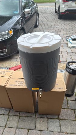 10 gallon cooler