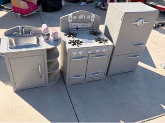 Pottery Barn Kids Play Kitchen