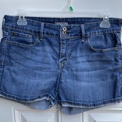Denizen Jean Shorts Size 10