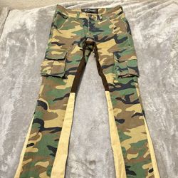 Valabasas Flared Denim