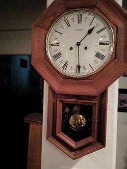 German wall clock works well good shape