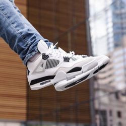 Jordan 4 Military Black Size 11