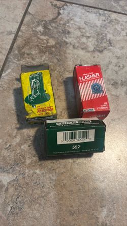 Lot of 3 Heavy Duty Automotive Flashers