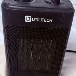  Ceramic Space Heater – Works Great