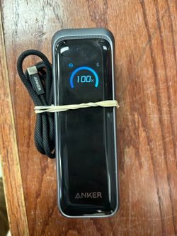 Anker prime power bank 220w