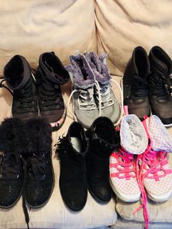 All pair the boots for girls