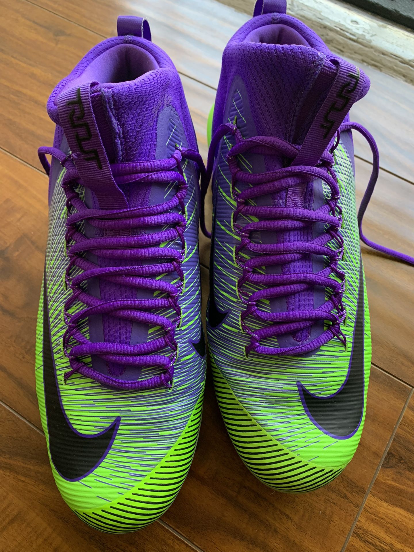 Nike Purple Baseball Cleats Used Nike VAPOR ULTRAFLY METAL