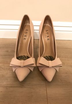 LUXE by JustFab -Size 7 / 37.5