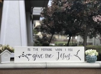 Wood sign decor