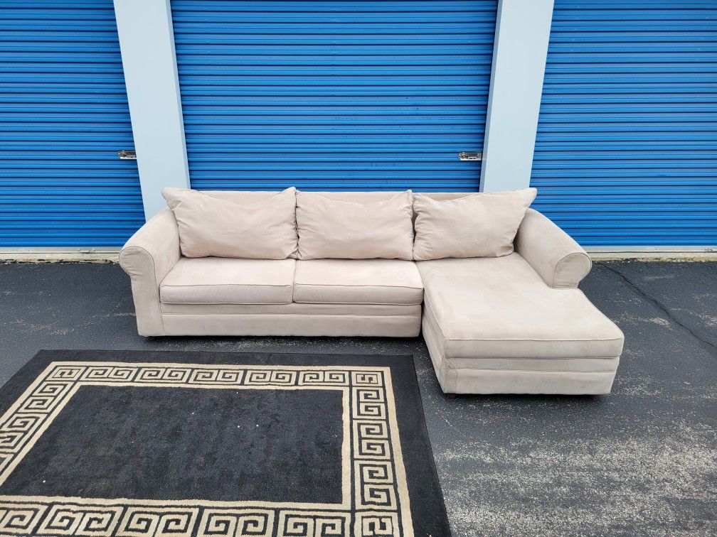 Beige Sectional With Chaise
