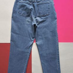 GLORIA VANDERBILT Women's Blue Cropped 5- Pocket Design Jeans , Size 22, Pre-owned 
