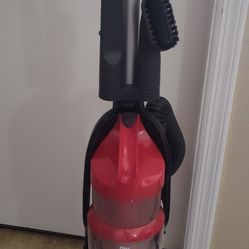 Red Dirt Devil Vacuum