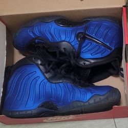 Nike air foamposite pro woman’s 5.5 hyper cobalt