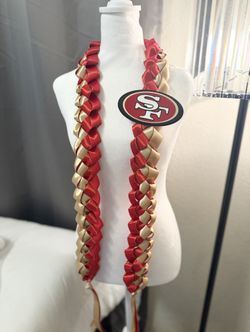 GRADUATION LEIS