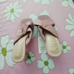 Women shoes Size 8