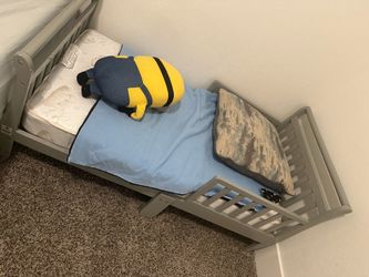 Toddler Bed with Mattress