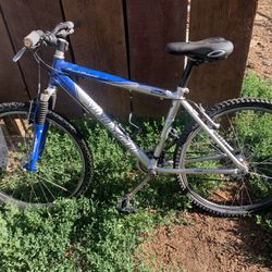 Specialized Medium Bicycle 