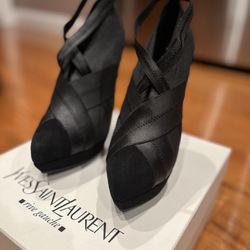 YSL Yves Saint Laurent Divine Platform Booties Boots shoes size 9.5 39.5
