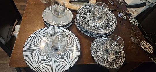 Set de platos y vasos