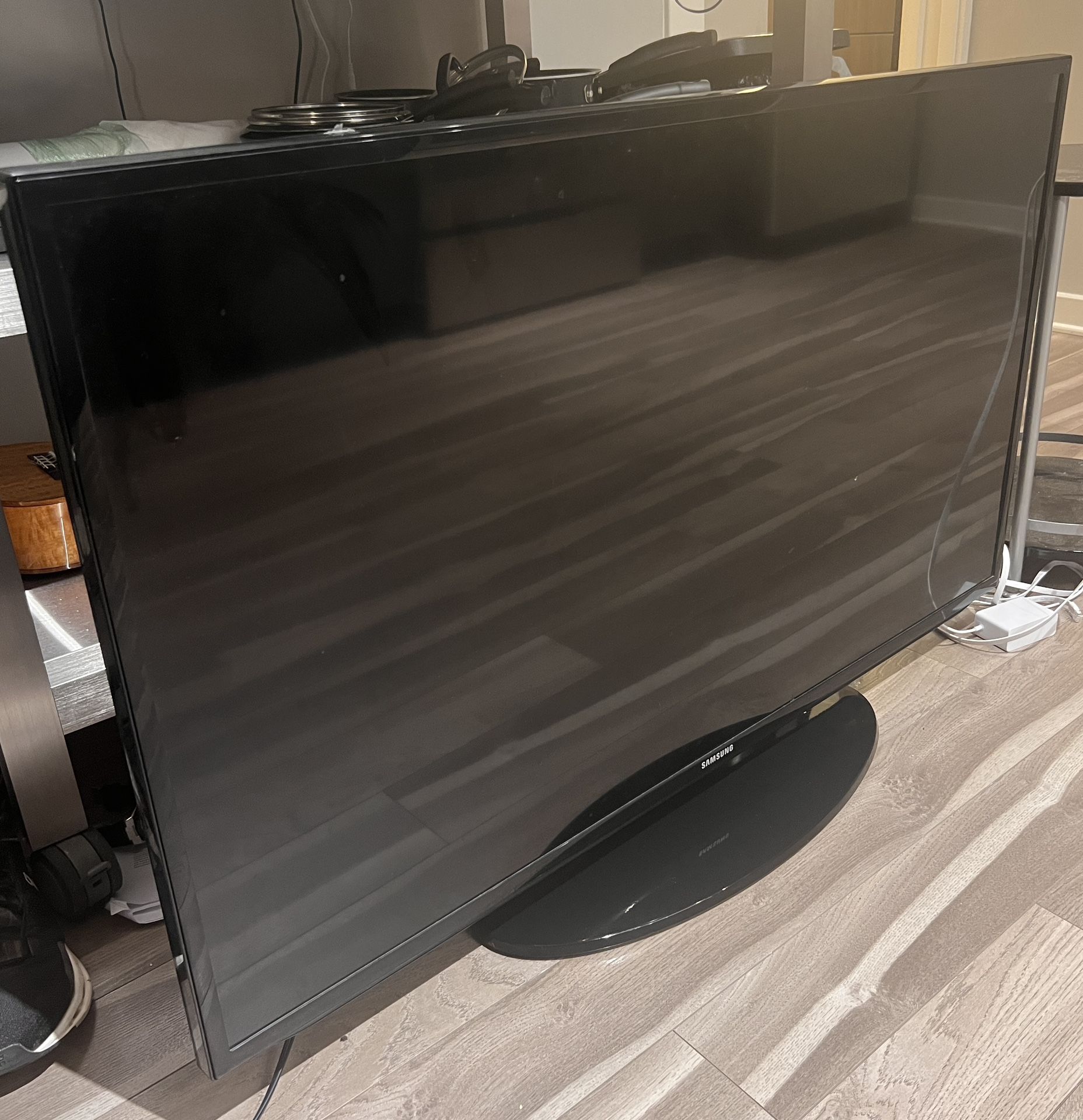 46” Samsung HD TV