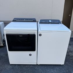 Whirlpool Washer And Dryer Good Condition Everything Works Fine 