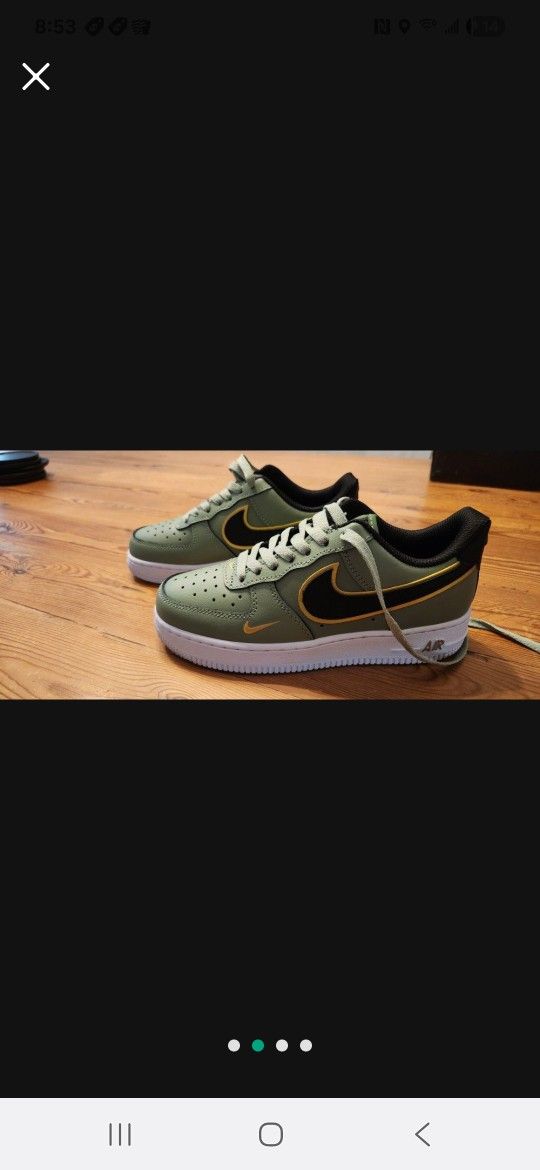 Nike Air Force 1