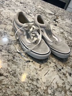 Vans shoes 6 man/ 7.5 woman