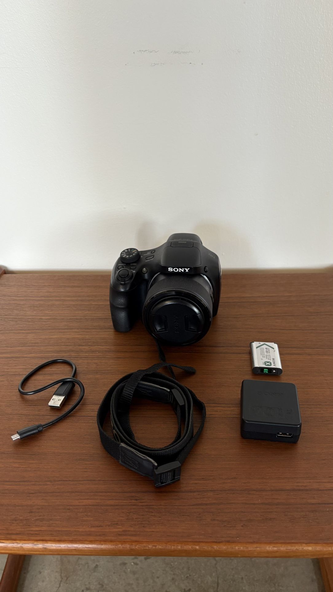 Sony Cyber-shot DSC-HX300 superzoom bridge camera