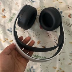 Playstation Pulse Wireless Headphones