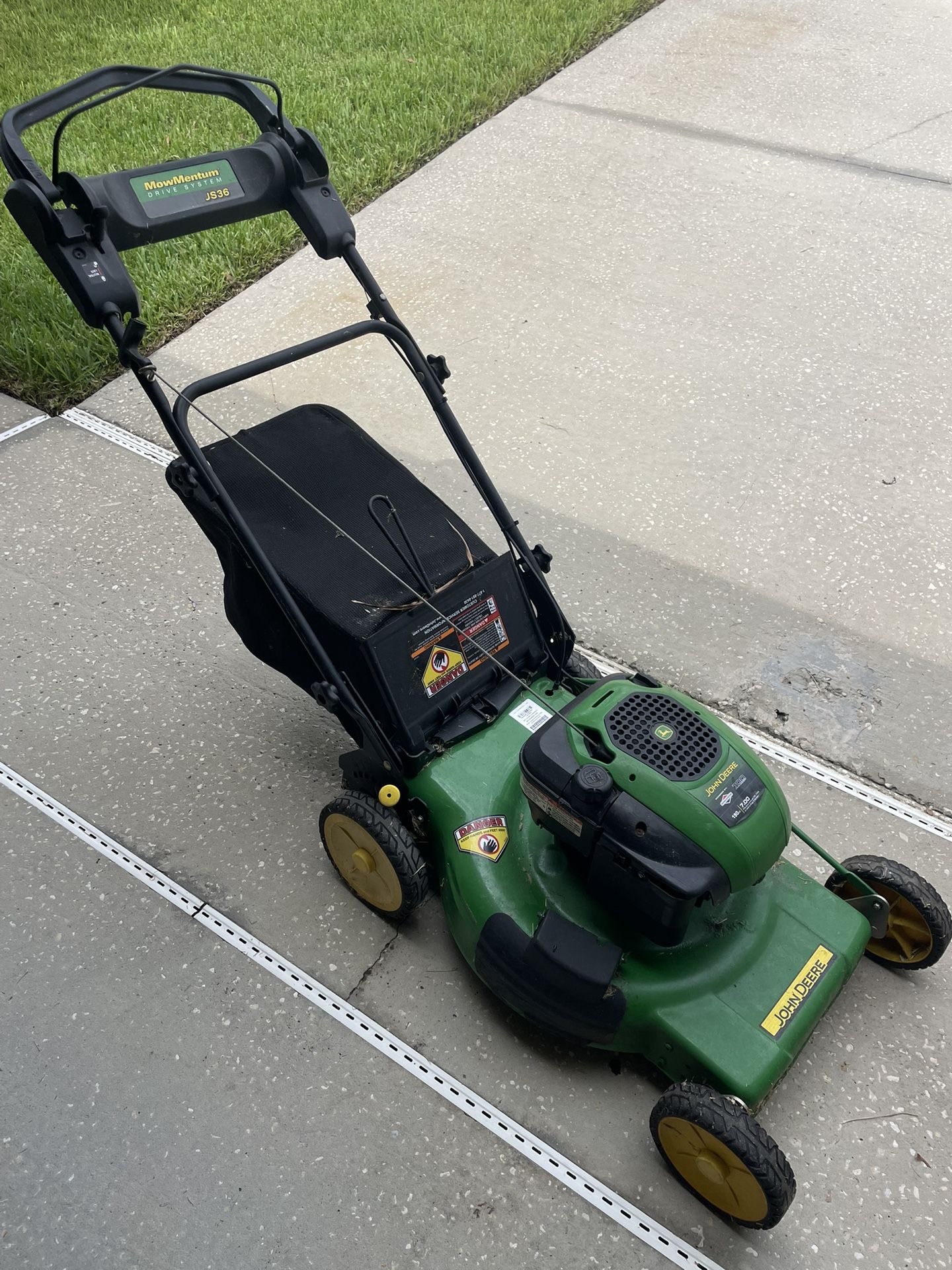 John Deere Push Mover