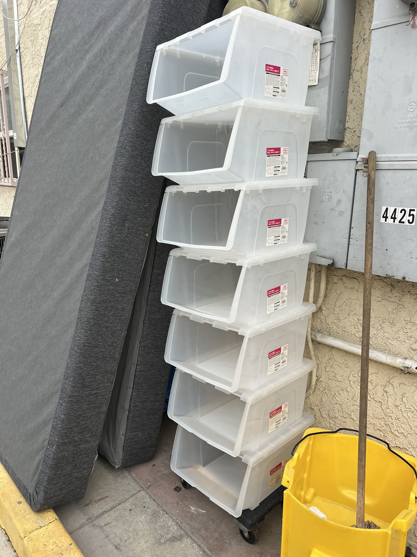 7 Compartments For 25.00