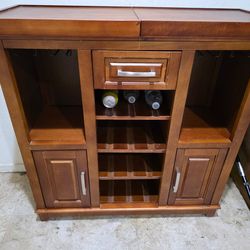 Bar/Wine Storage Cabinet/table