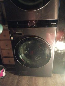 LG Smart washer and dryer combo