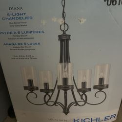 Chandelier 