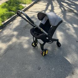 Doona Stroller/car seat