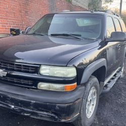 2003 Chevy Tahoe Z71 Parts