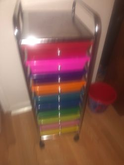 9 drawers rolling cart