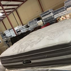Mattress King Beautyrest Recharge Pillowtop And Box Springs 