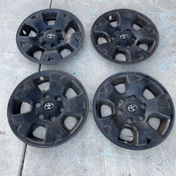 Toyota Tacoma Wheel Covers 