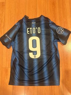 Inter Milan 2010/2011 Retro, Eto’o #9, with Champions league patch