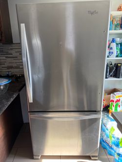 whirlpool fridge