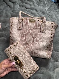 Beautiful purse with wallet