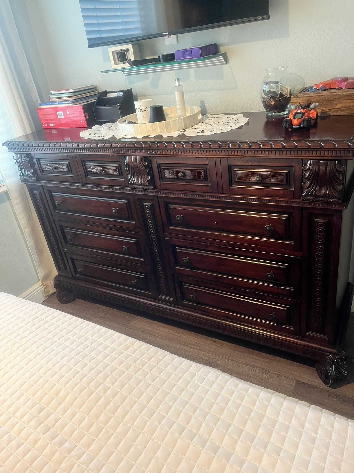 Lane National Geographic Collection Dresser