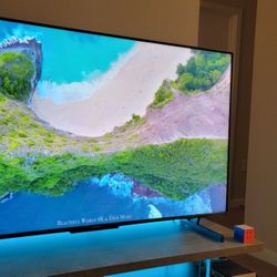 4K 144hz 55" Google TV & LED Stand