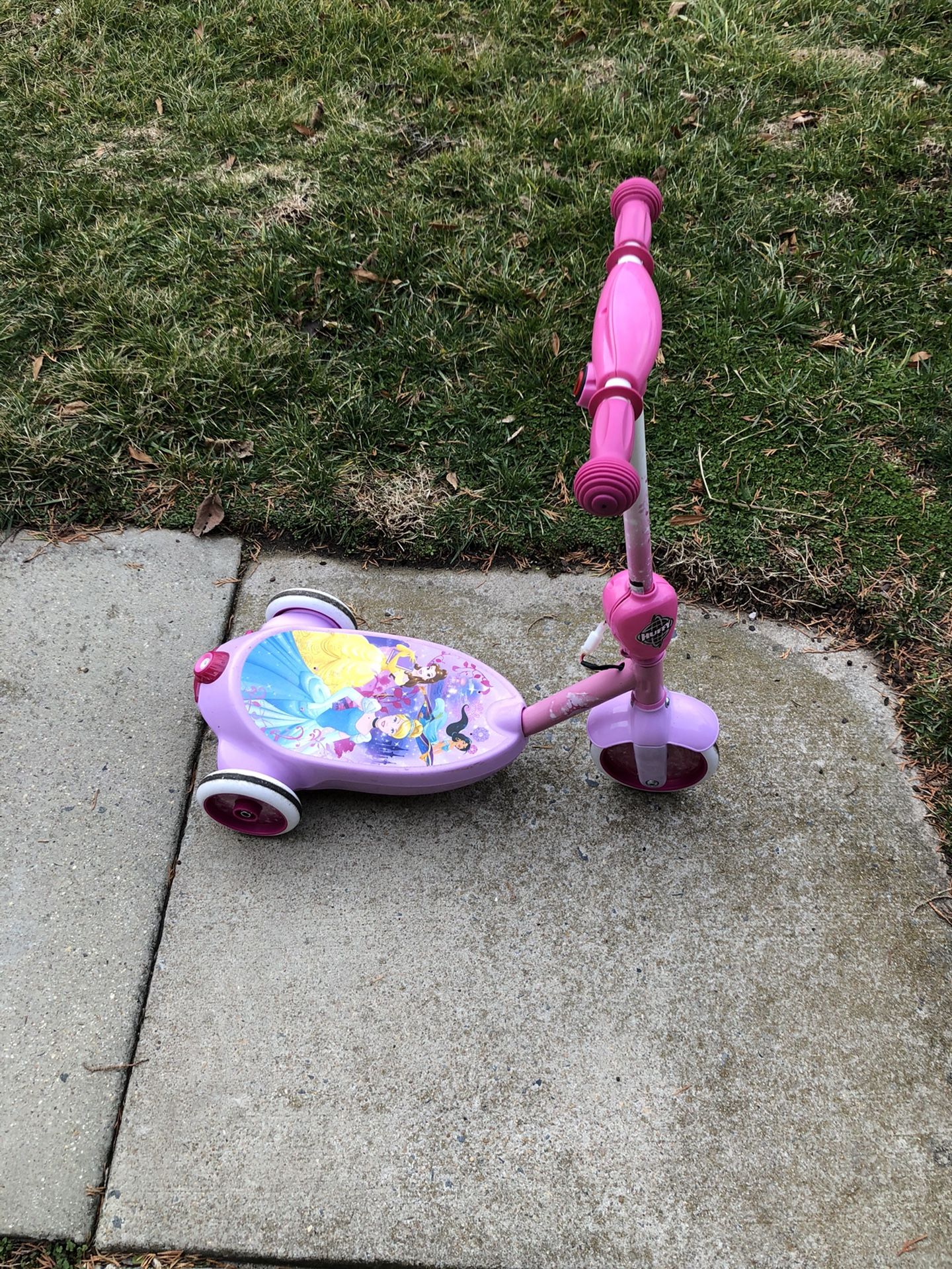 Little girls electric scooter