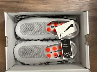 Nike Mind 001