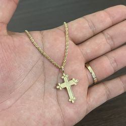 14K Gold Rope Chain And Cross Charm 16 Inches Long