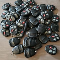 Gm Gmc Chevy Key And Fobs Programmed Cadillac 