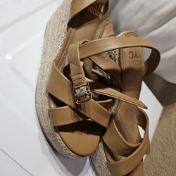 Brown wedges